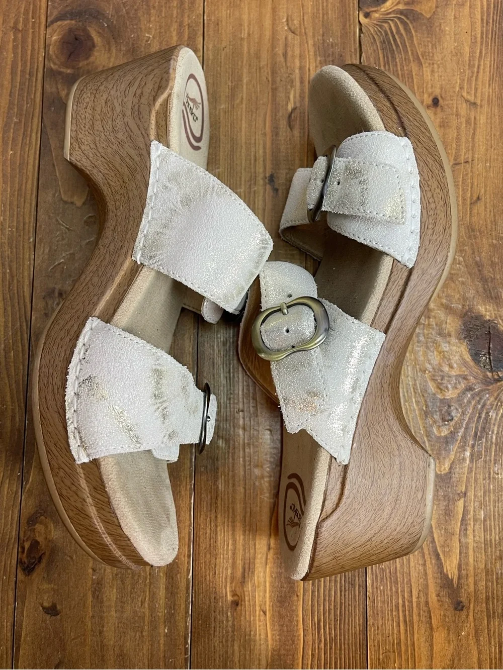 Dansko size 38 Sophie sandals cream with metallic gold burst print - Picture 5 of 9